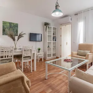 https://apartamento-titn.es-andalucia.com