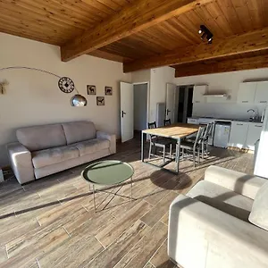 https://barcelonnette-location-vacances.fr-provencehotel.com